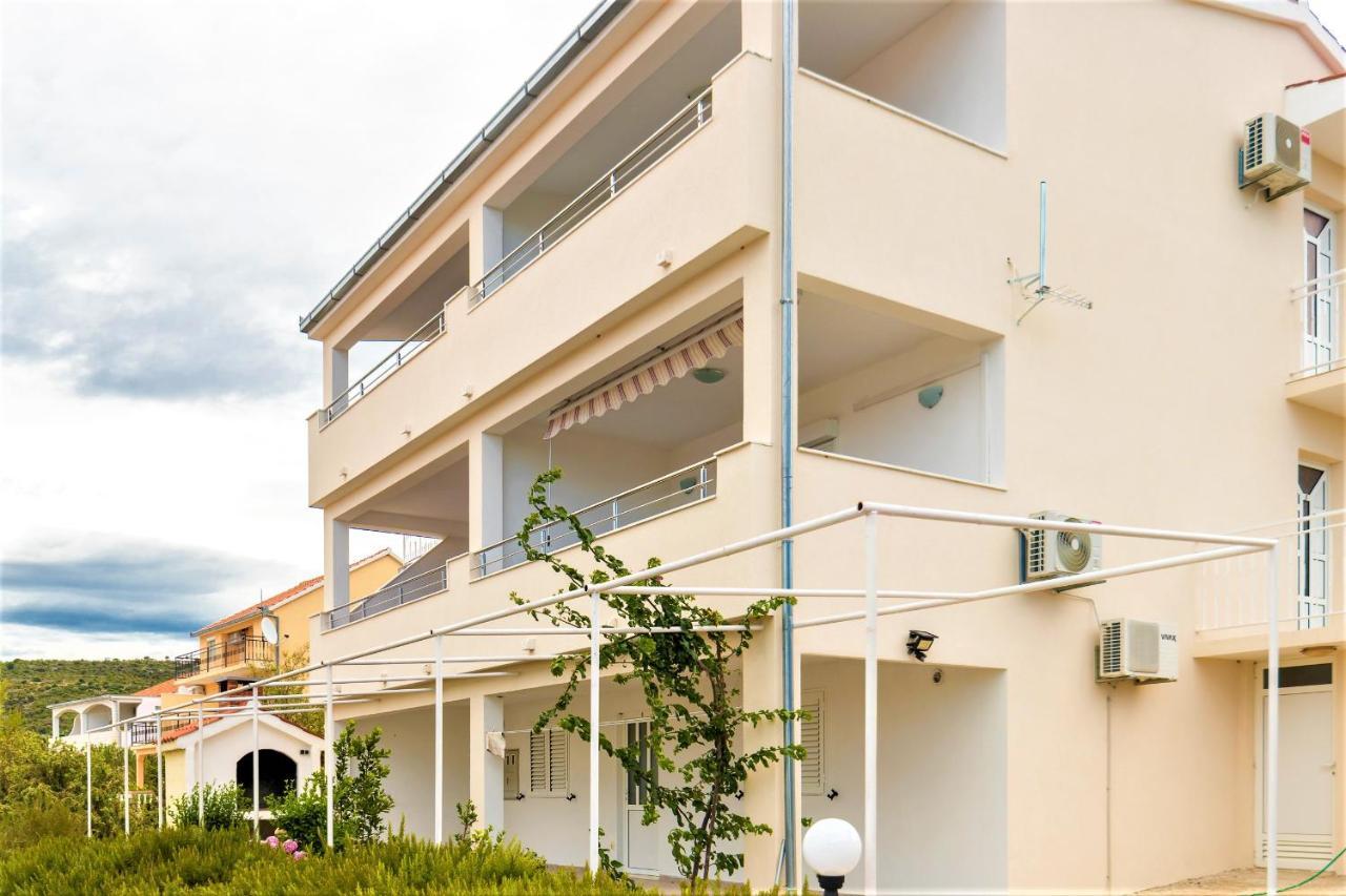 Apartment Ante Ražanj Esterno foto