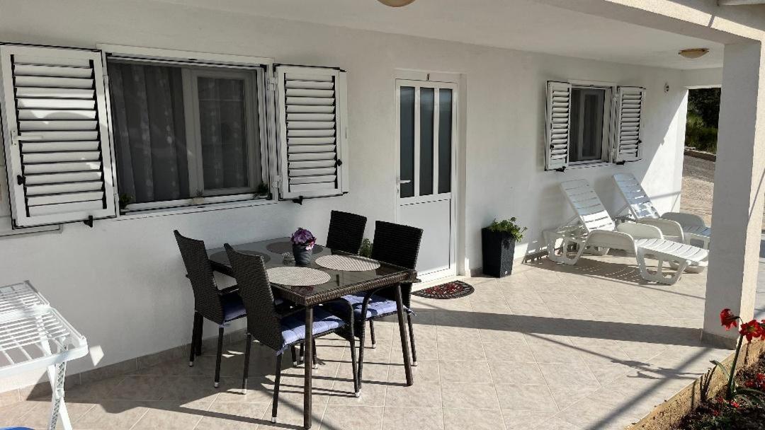 Apartment Ante Ražanj Esterno foto